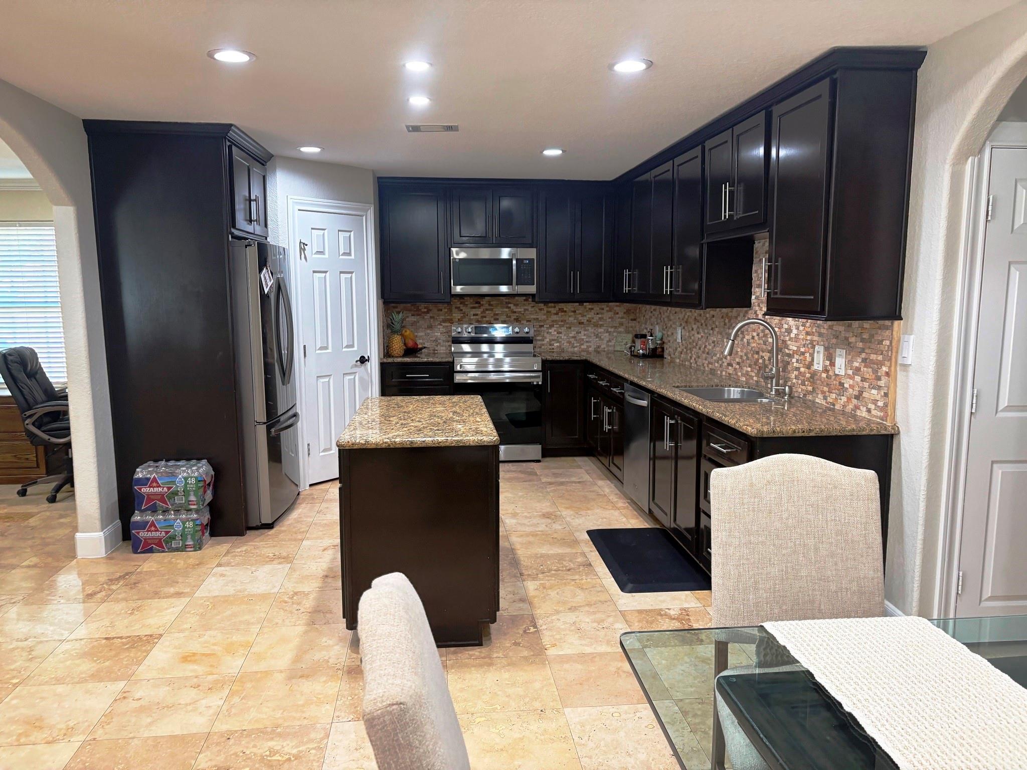 6352 Glenhagen Drive