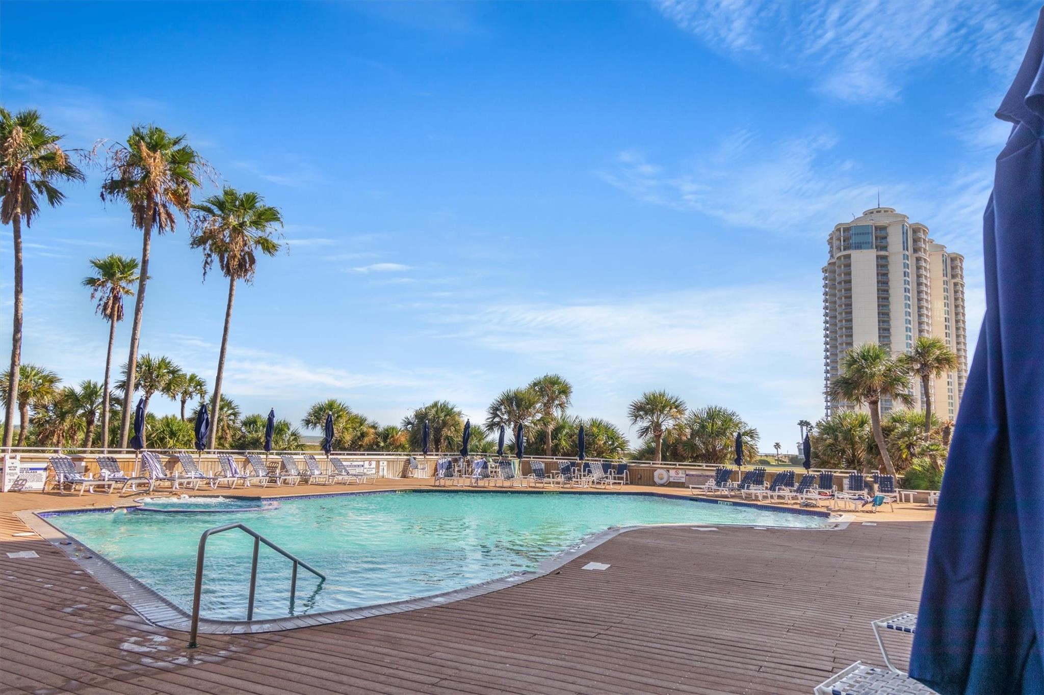 1401 E Beach Drive 1211