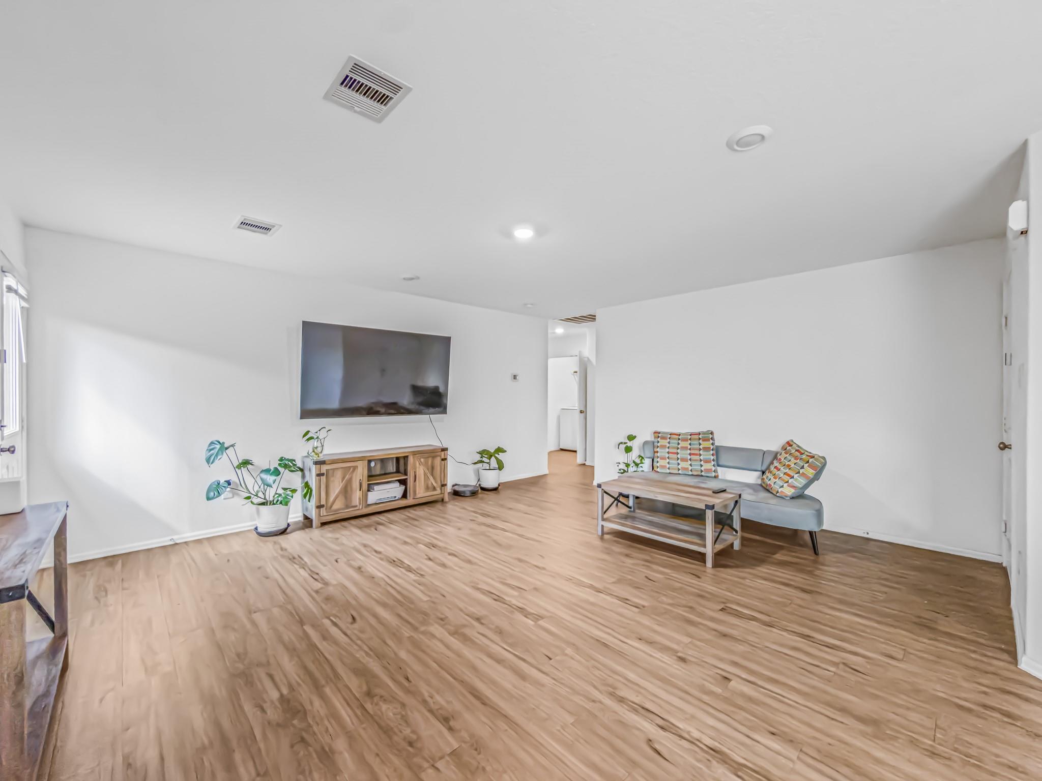 14423 Woodcott Warren Way