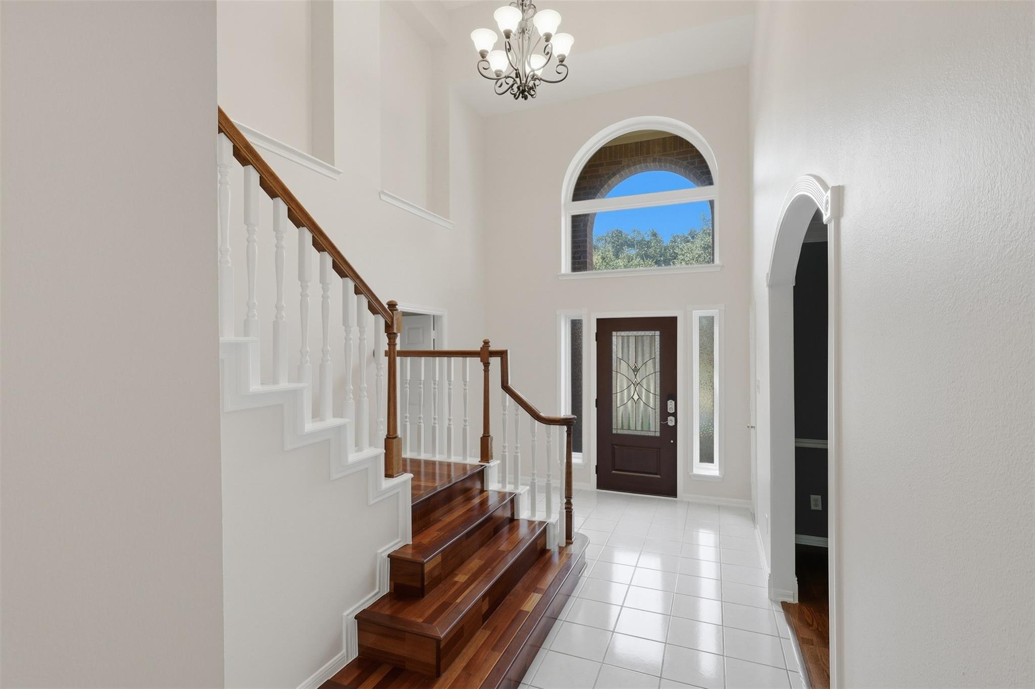 1909 Harbour Cove Drive