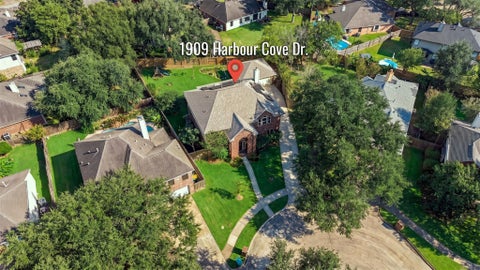 Photo of 1909 Harbour Cove Drive, Seabrook, TX 77586 (MLS # 62587024)