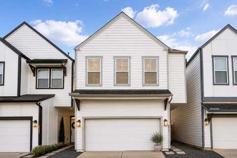 Photo of 8451 Berry Brush Lane, Houston, TX 77022 (MLS # 84168628)