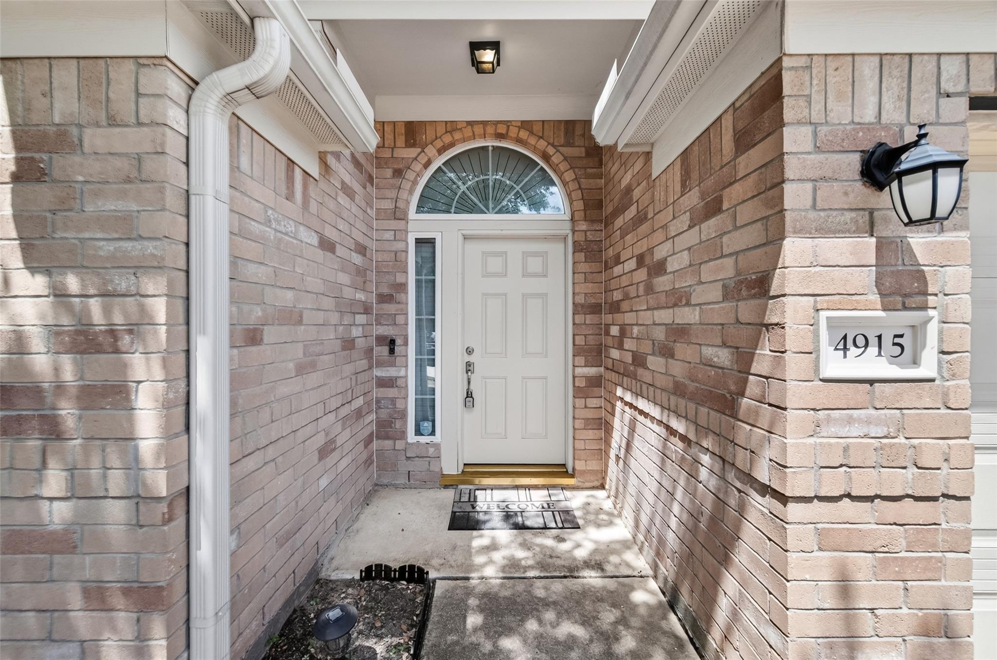 4915 Ibis Lake Court