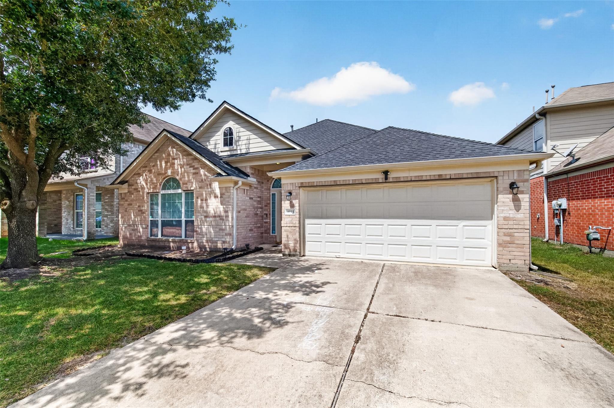 4915 Ibis Lake Court