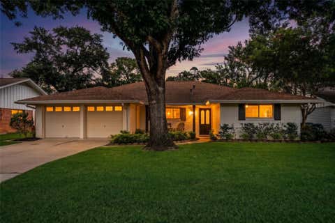Photo of 10502 Shadow Wood Drive, Houston, TX 77043 (MLS # 66132578)