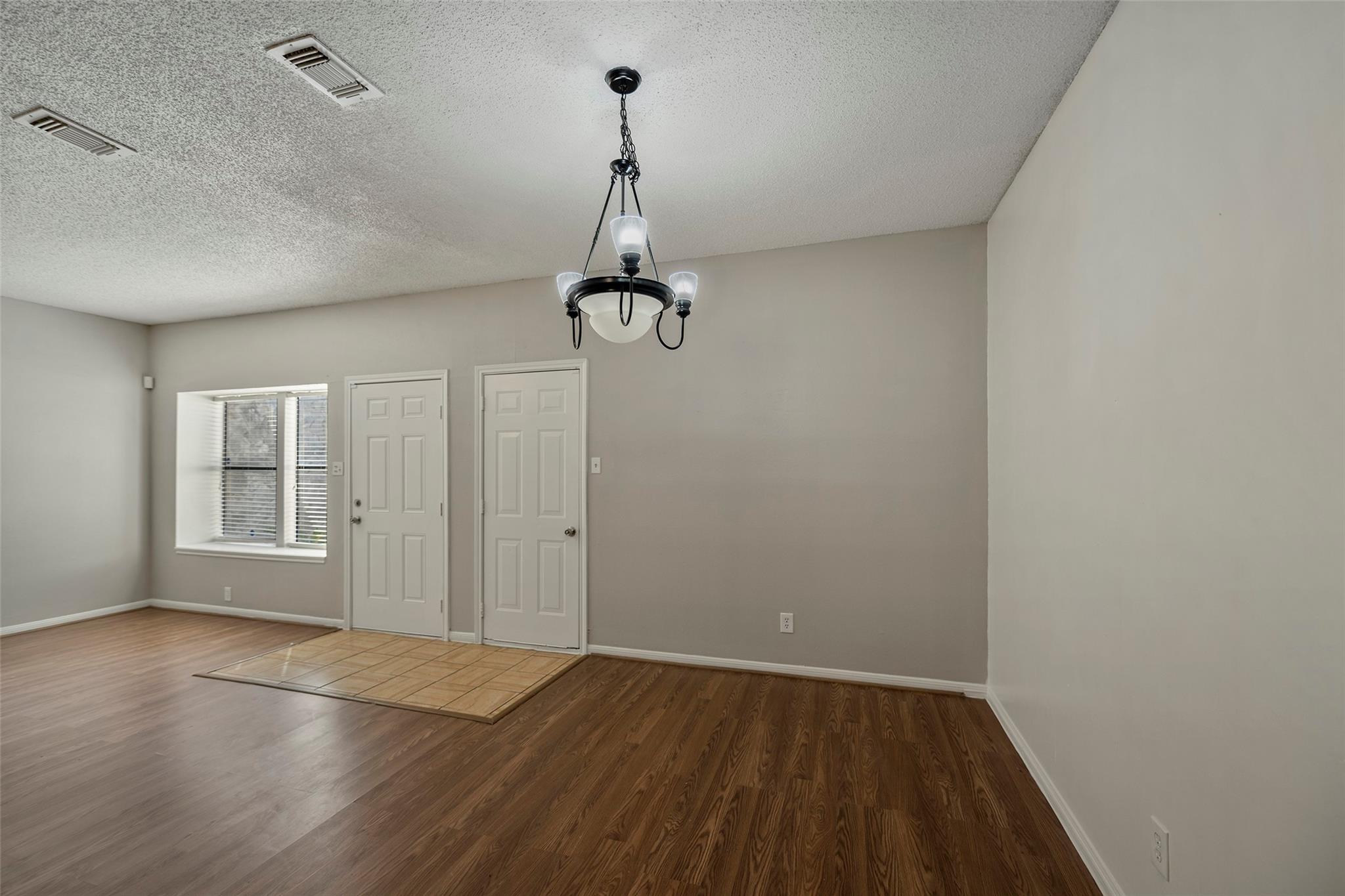 7120 Deer Creek Court