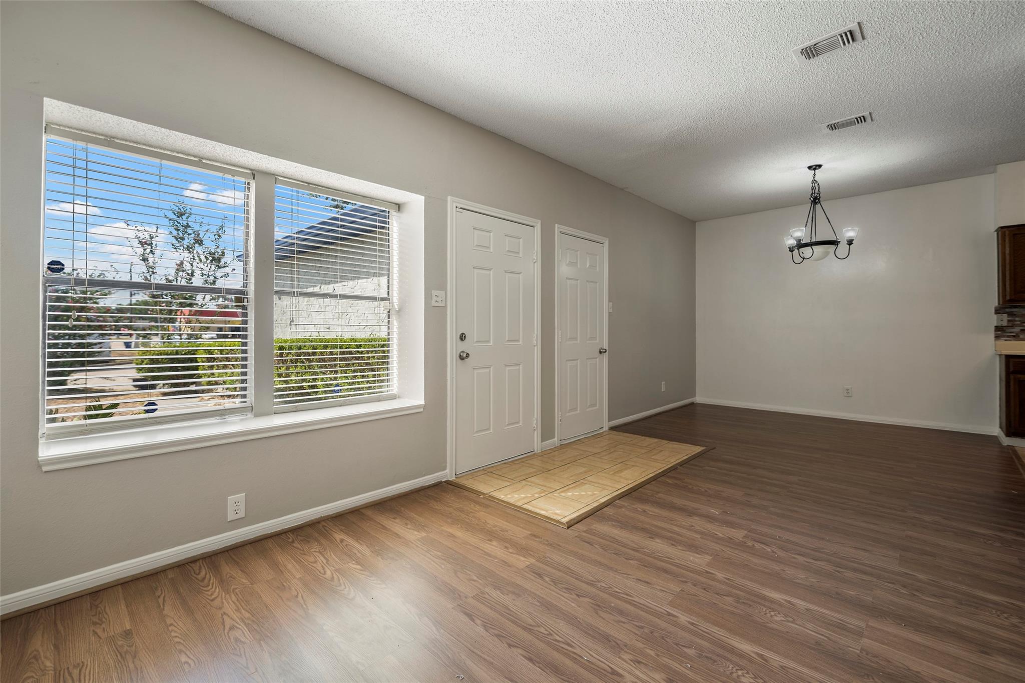 7120 Deer Creek Court