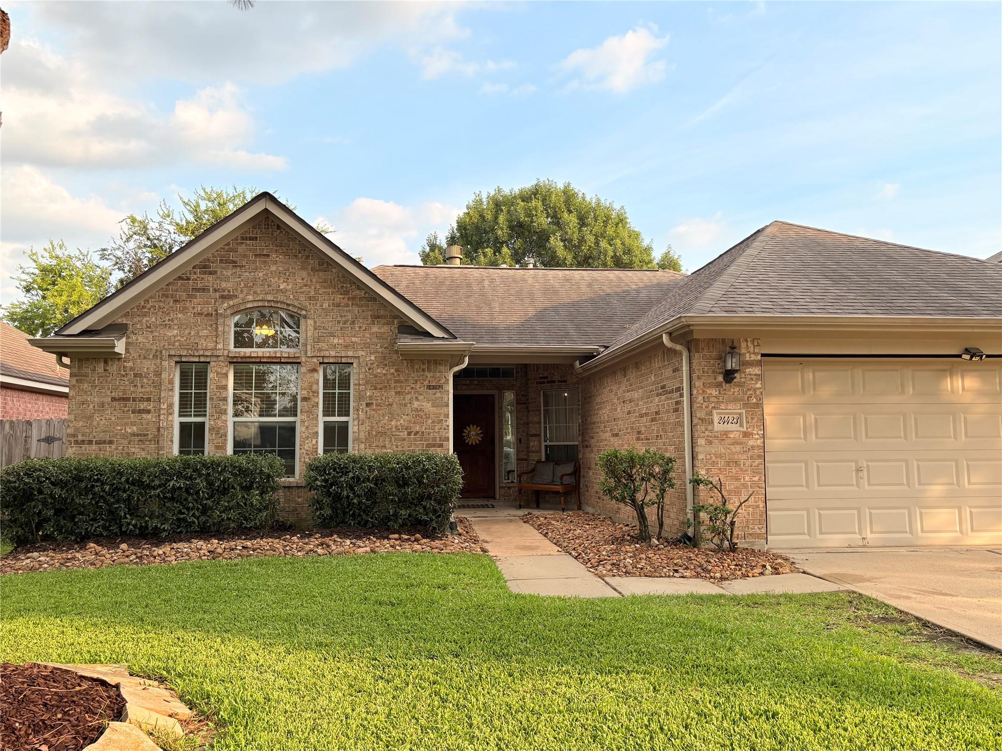 24423 Schivener House Lane