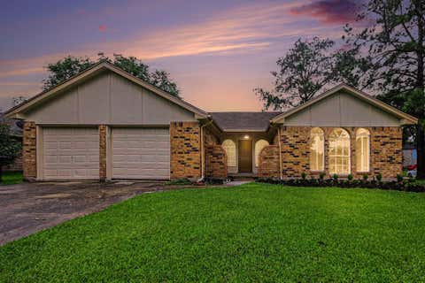 Photo of 3810 Clover Drive, Alvin, TX 77511 (MLS # 4860583)
