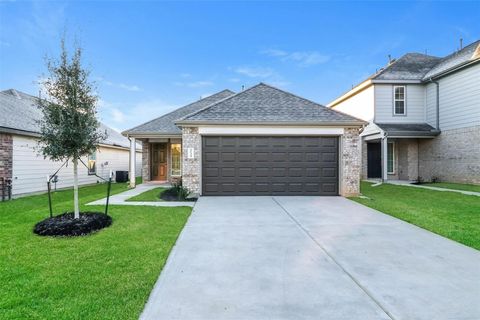 Photo of 2134 Middle Ridge Drive, Conroe, TX 77301 (MLS # 32455399)