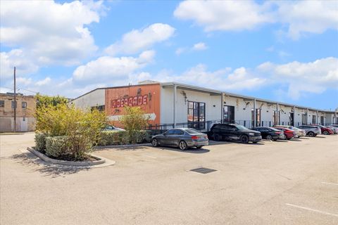 Tiny photo for 1810 Elysian Street, Houston, TX 77026 (MLS # 57718112)