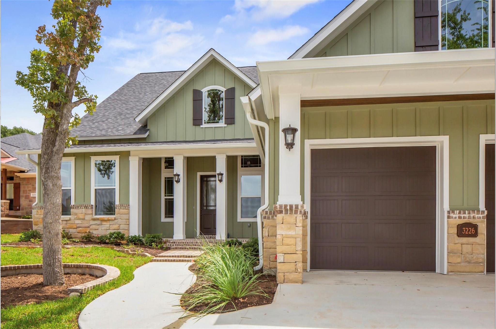 3226 Walnut Creek Court