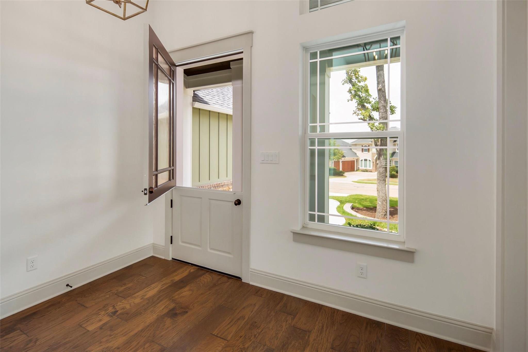 3226 Walnut Creek Court