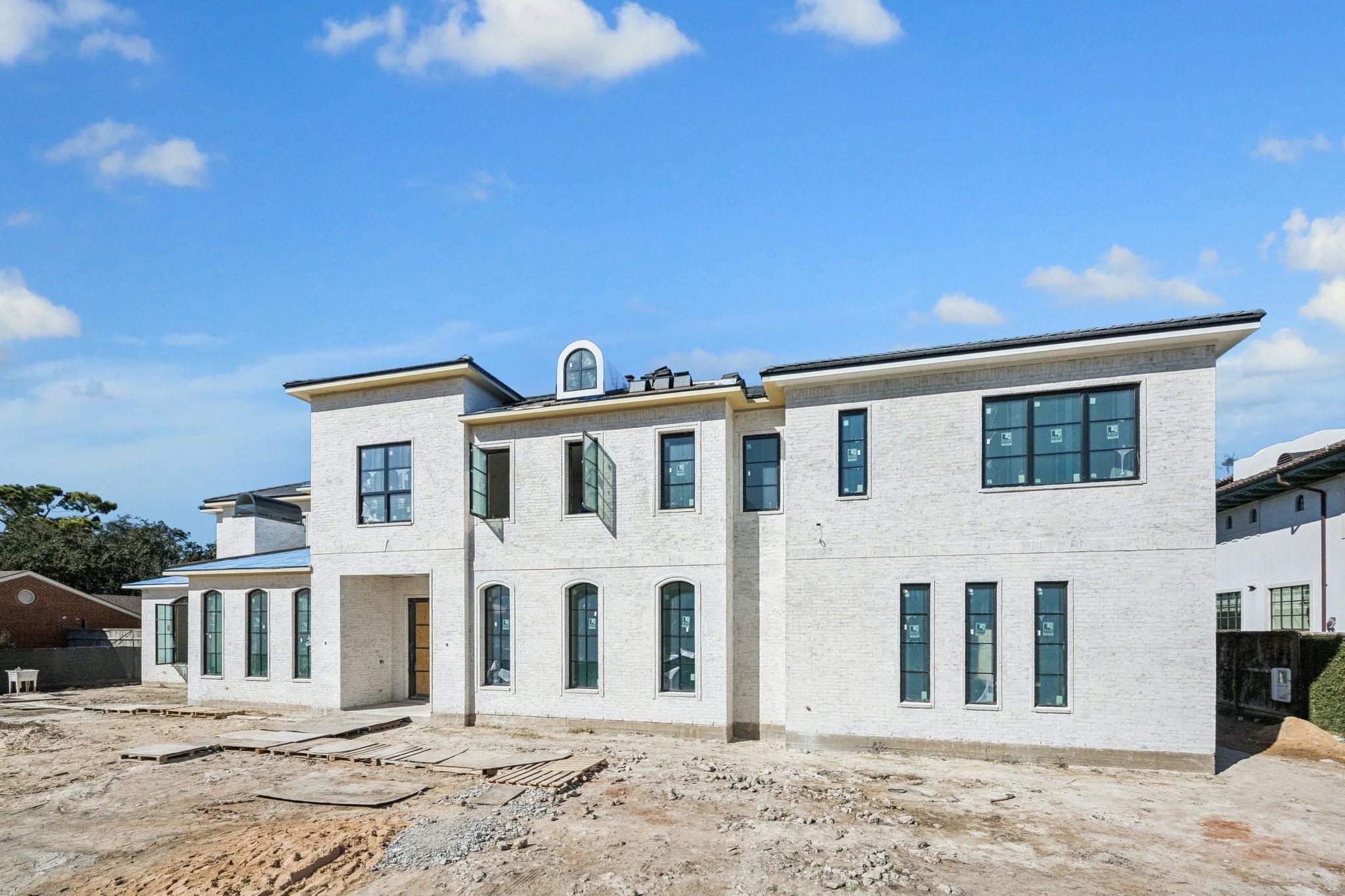 5324 Holly Springs Drive