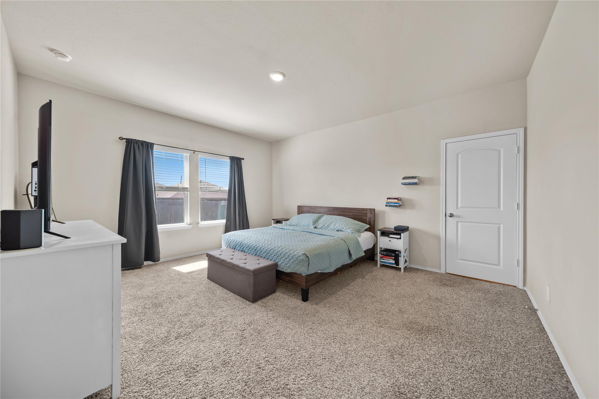 40607 Creekside Bluff Trail