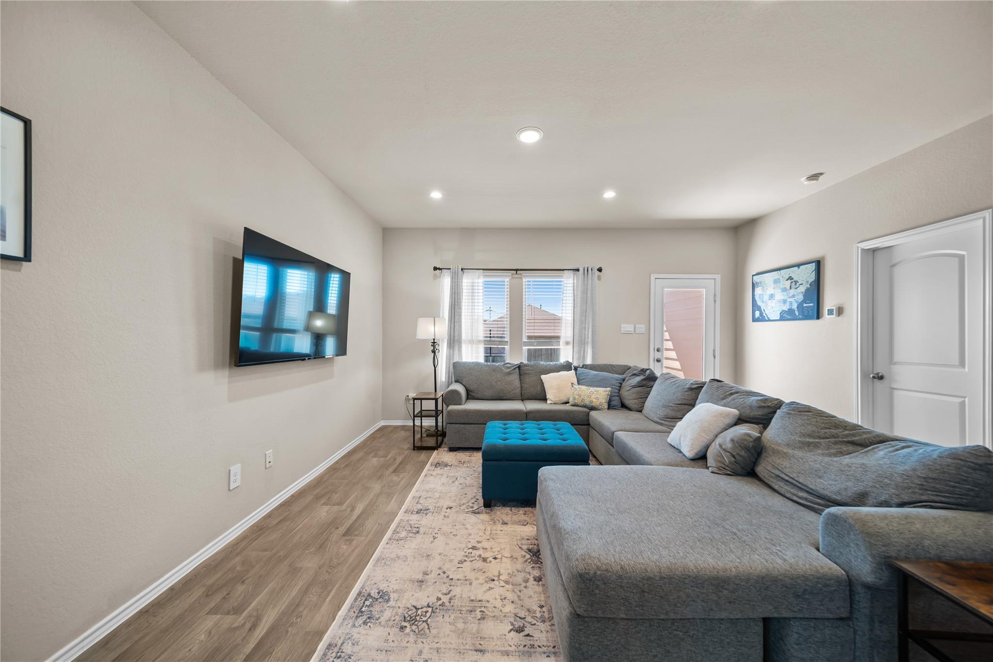 40607 Creekside Bluff Trail