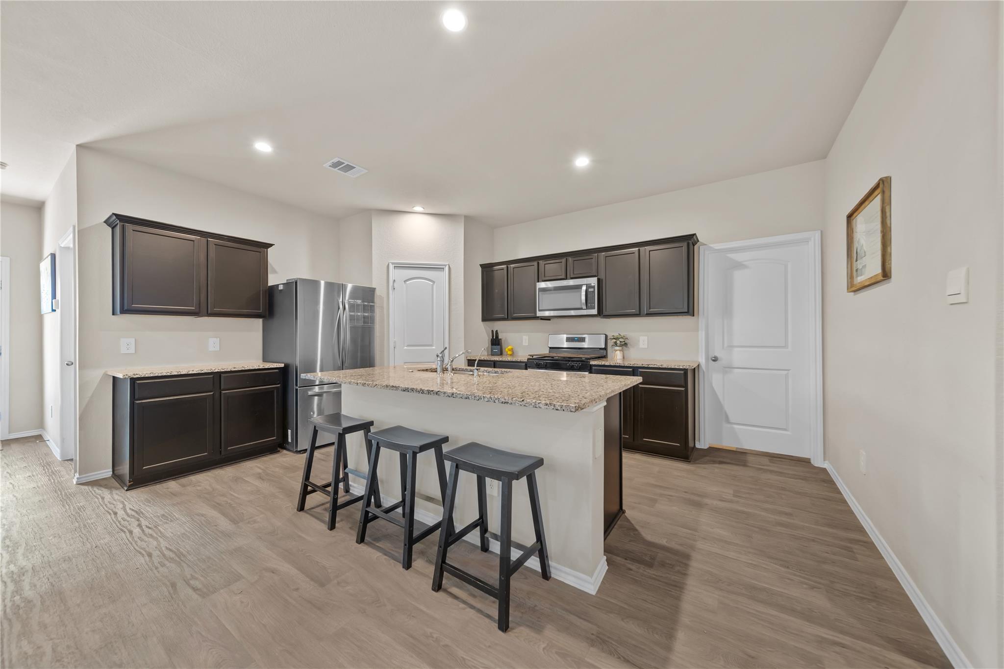 40607 Creekside Bluff Trail