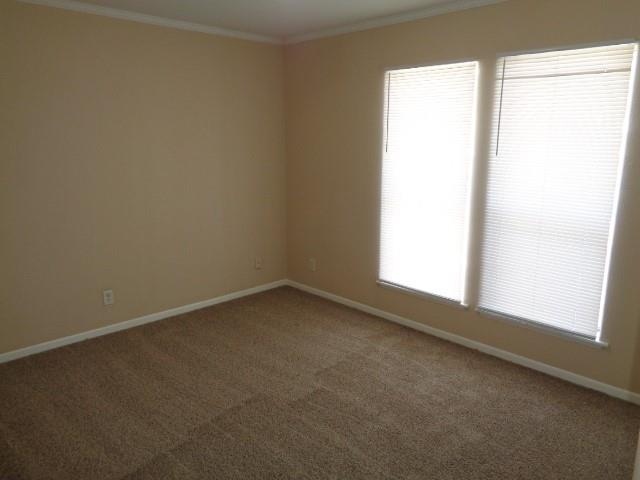 10015 Summerberry Lane