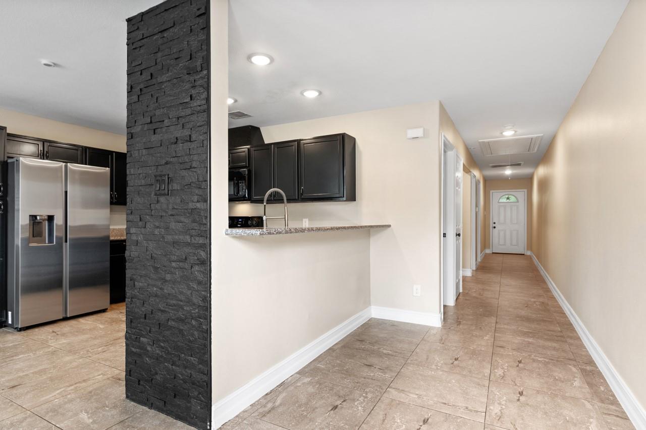 3723 Putnam Drive A