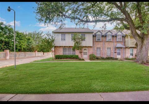 Photo of 10254 Hammerly Boulevard #163, Houston, TX 77043 (MLS # 34267569)