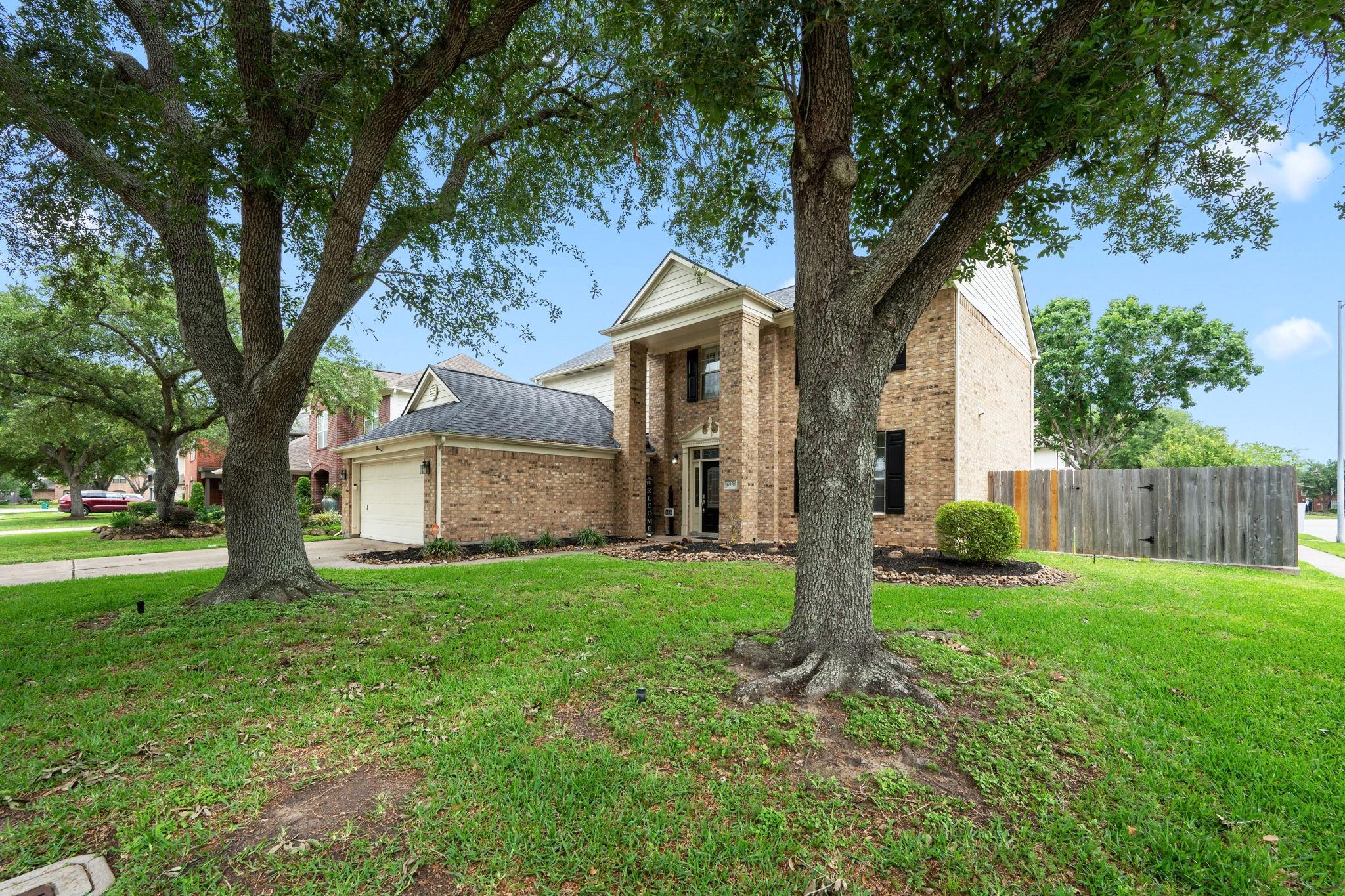 6931 Royal Knoll Court