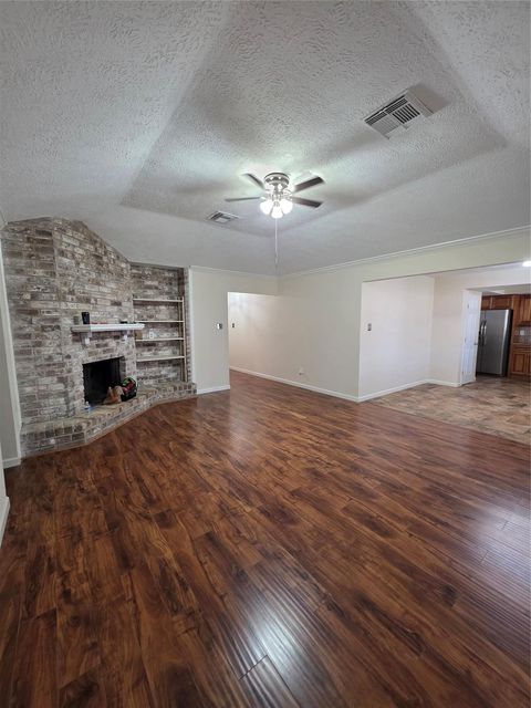 Photo of 8523 Elmhaven Road, La Porte, TX 77571 (MLS # 76836616)