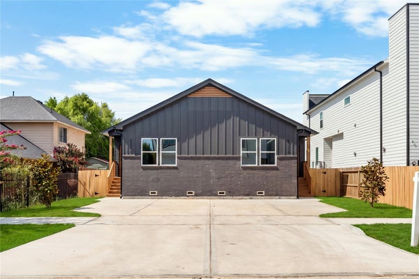 5321 RUE ST, HOUSTON, TX 77033 - Image f0ae1ea3dd1faaabc5a7e4638f0f88e5/563683640