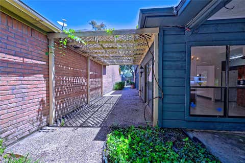 Tiny photo for 14317 Cashel Forest Drive, Houston, TX 77069 (MLS # 44807249)