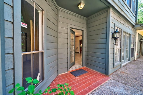 Tiny photo for 14317 Cashel Forest Drive, Houston, TX 77069 (MLS # 44807249)