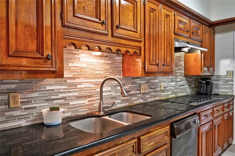 Tiny photo for 14317 Cashel Forest Drive, Houston, TX 77069 (MLS # 44807249)