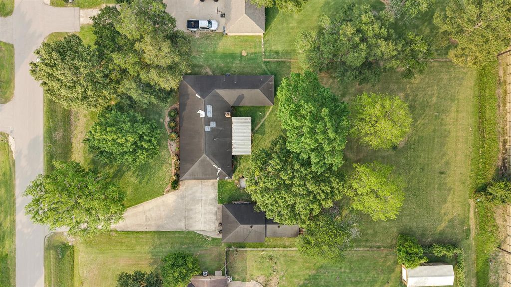 Photo of 12210 Cherry Point Drive, Dayton, TX 77535 (MLS # 35460831)