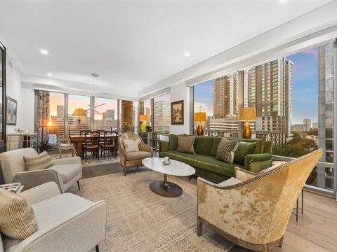 Photo of 2047 Westcreek Lane #708, Houston, TX 77027 (MLS # 12873817)