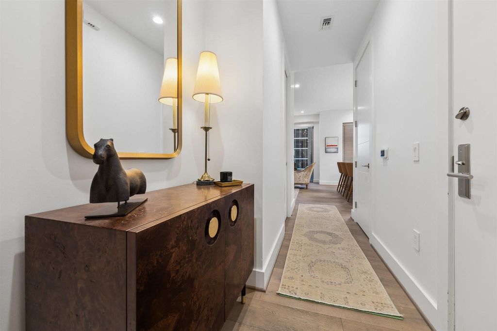 Photo of 2047 Westcreek Lane #708, Houston, TX 77027 (MLS # 12873817)