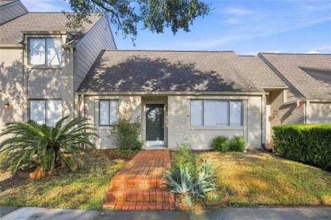 Photo of 6491 Alisa Lane, Houston, TX 77084 (MLS # 34184419)