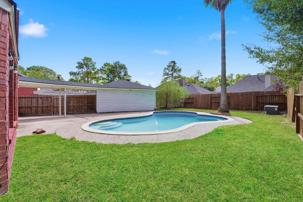 Photo of 4534 Brook Shadow Drive, Houston, TX 77345 (MLS # 87350810)