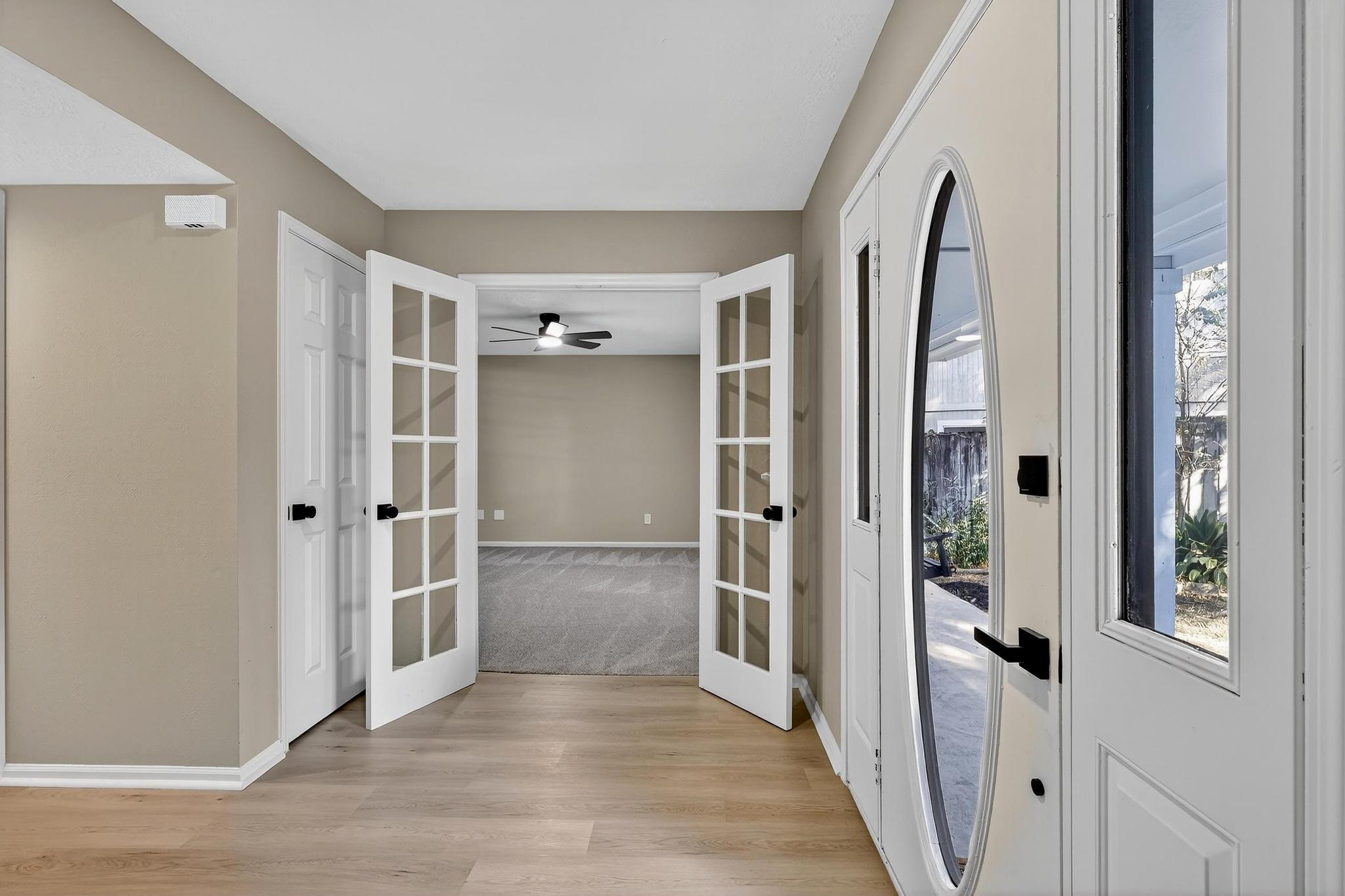 19 Hickory Oak Drive