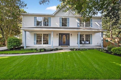 19 Hickory Oak Drive The Woodlands TX 77381
