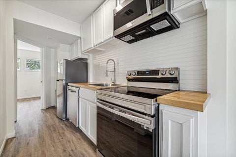 Photo of 1011 W 10th Street #5, Houston, TX 77008 (MLS # 71332125)