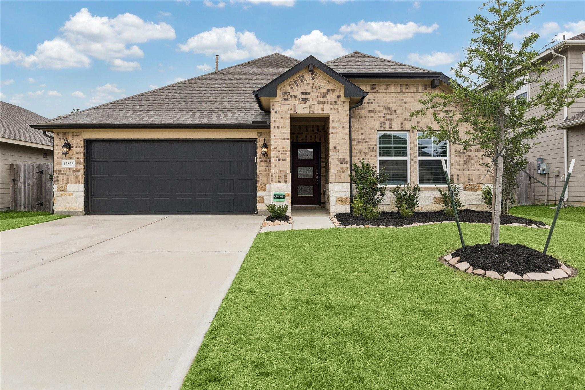 12826 Royal Ann Way
