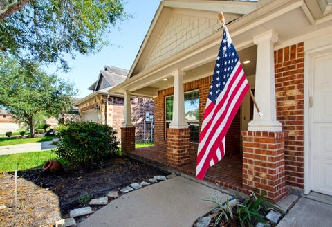 Photo of 13406 Quail Landing Lane, Rosharon, TX 77583 (MLS # 34691557)