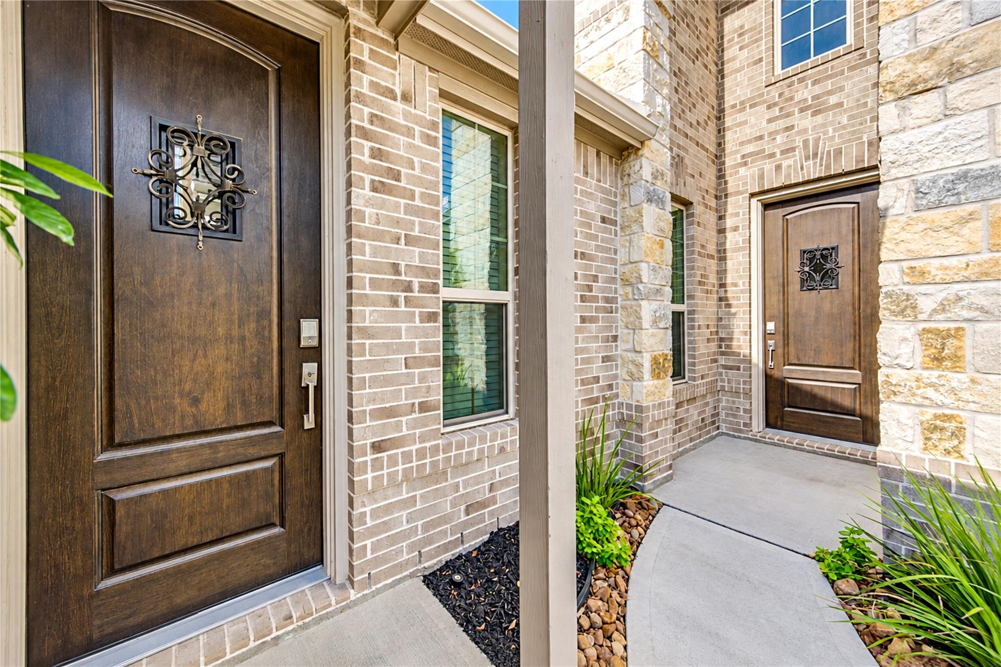 2207 Ginger Trail Lane