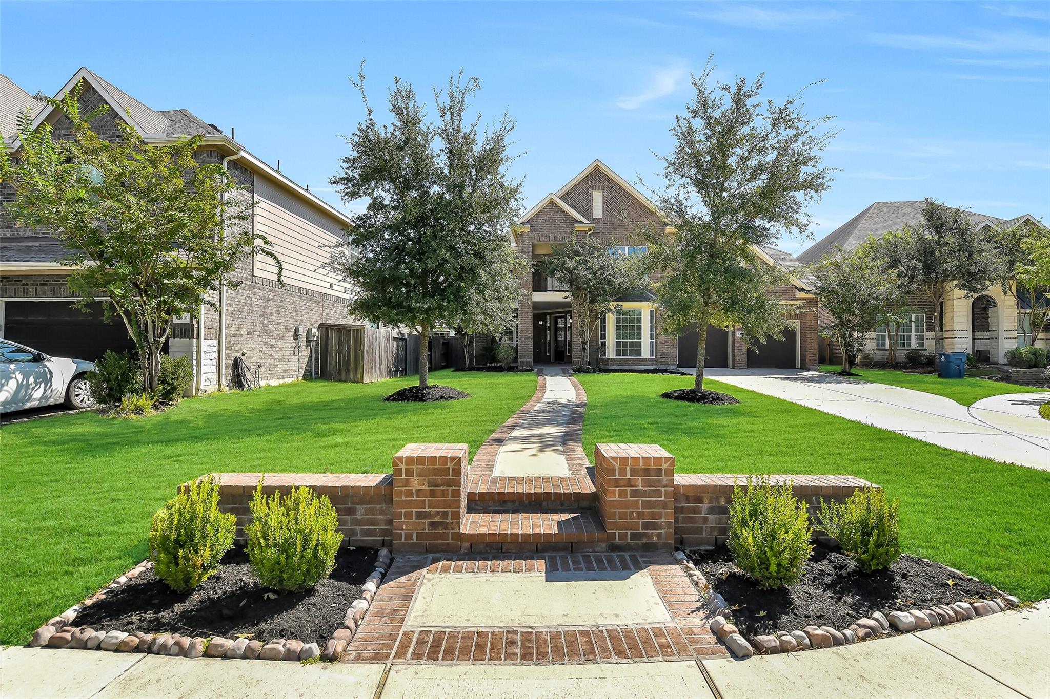 16706 Chestnut Square Drive