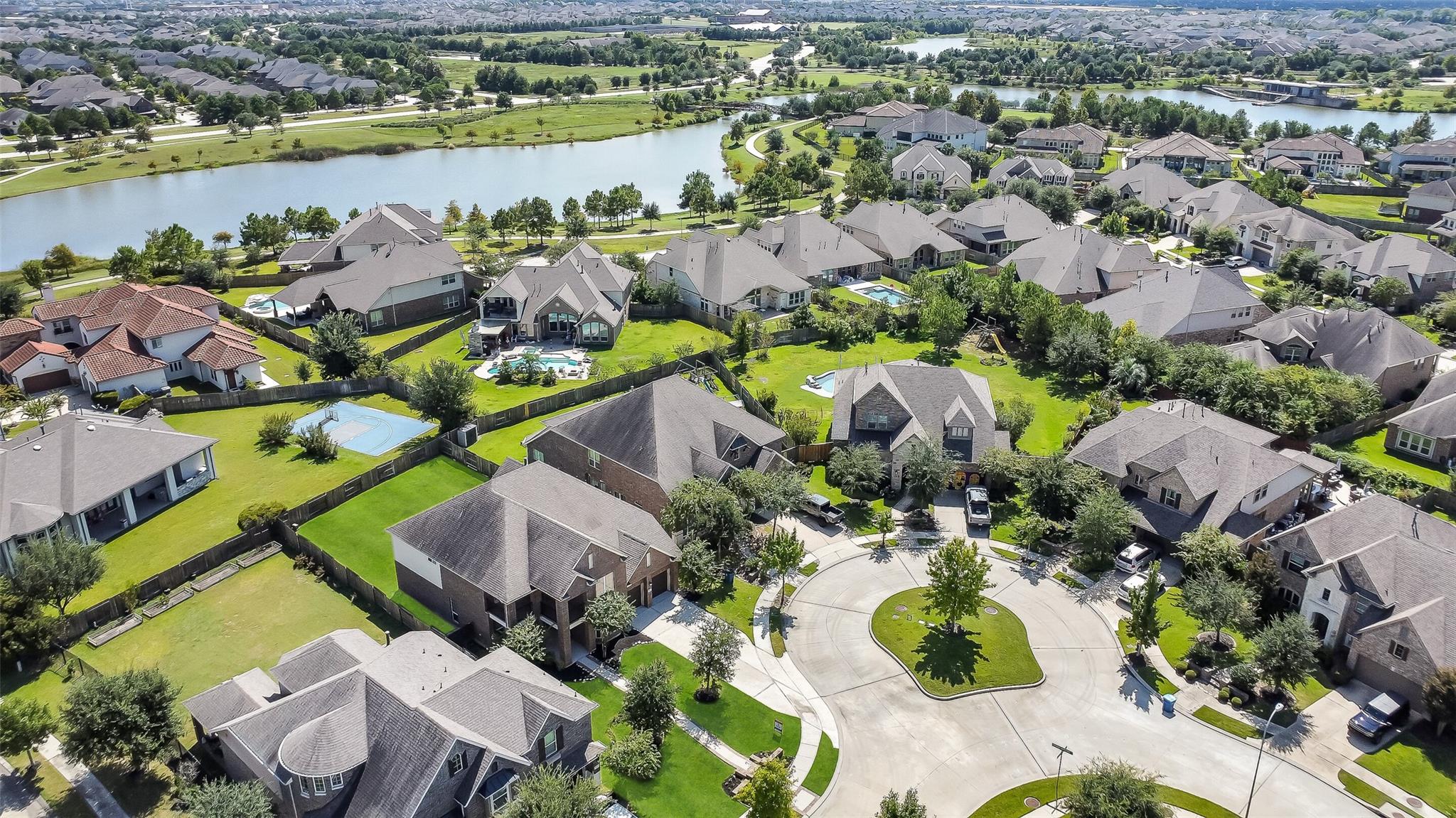 16706 Chestnut Square Drive