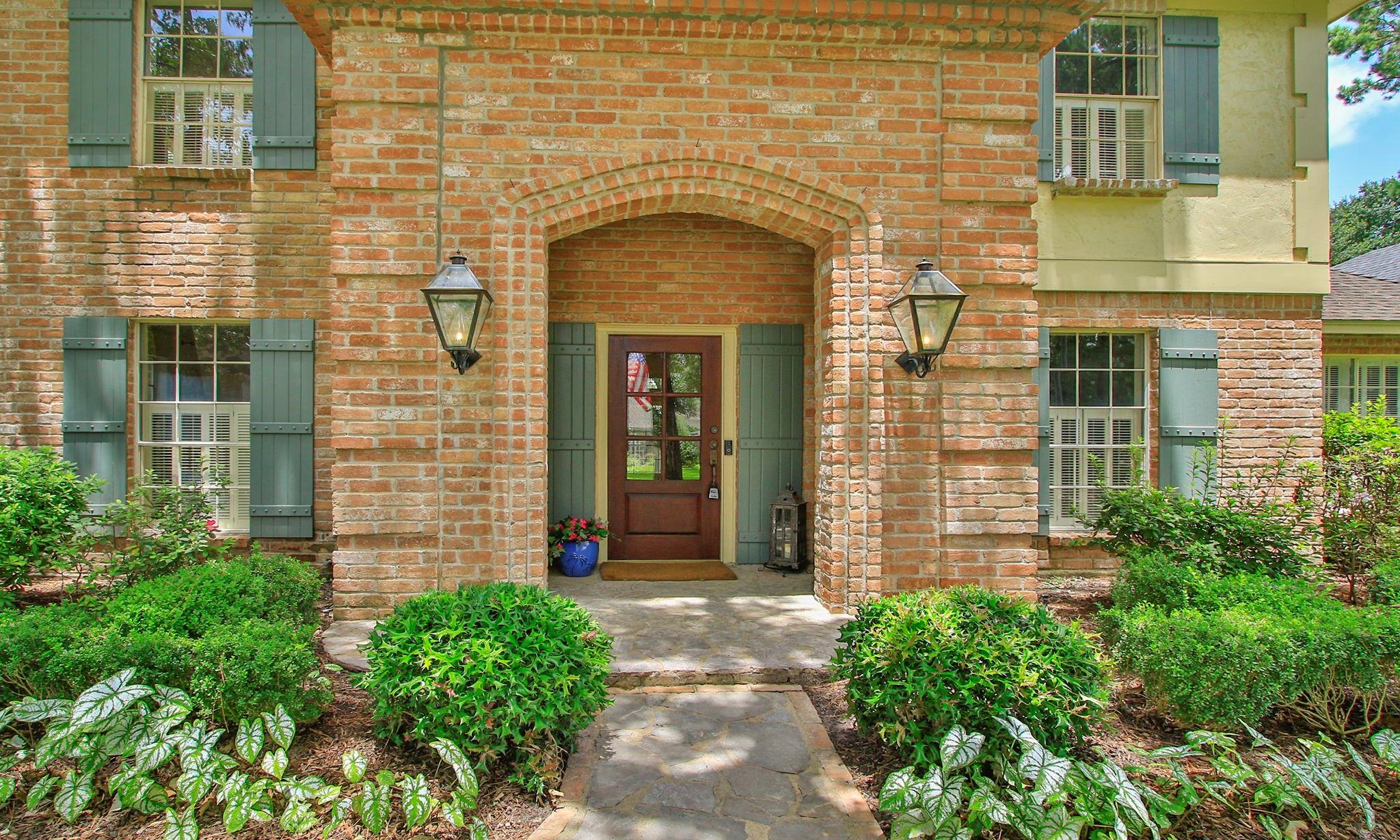 9402 Godstone Lane