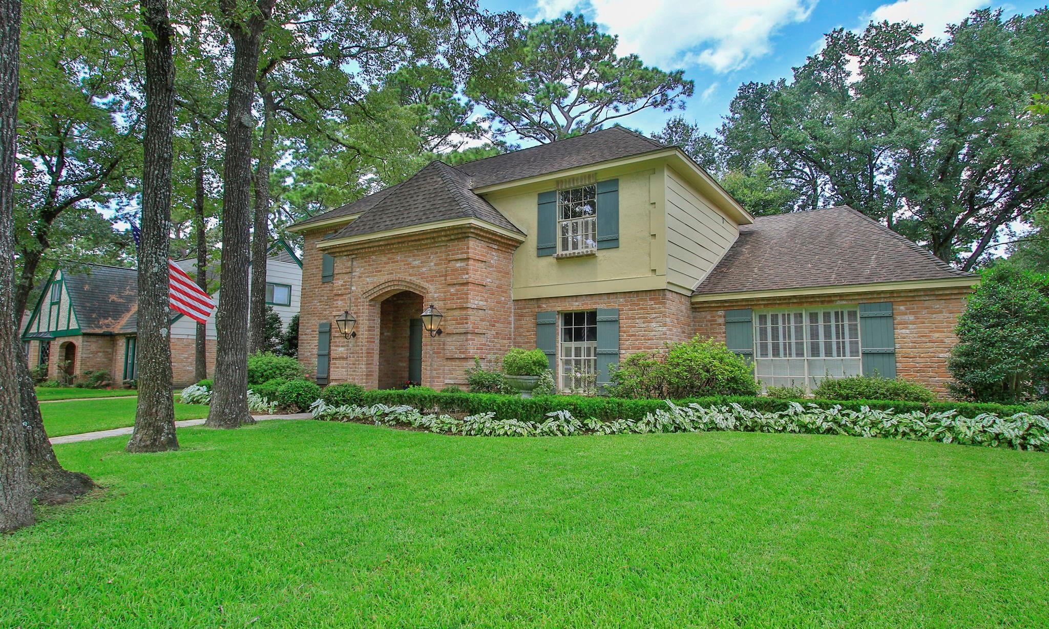 9402 Godstone Lane