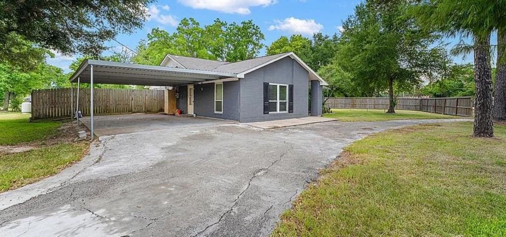 Photo of 2704 Saddlehorn Trl Trl, Katy, TX 77494 (MLS # 82621114)