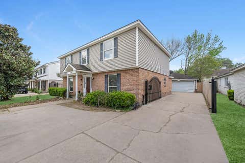 Photo of 11319 Briar Forest Drive, Houston, TX 77077 (MLS # 56058479)
