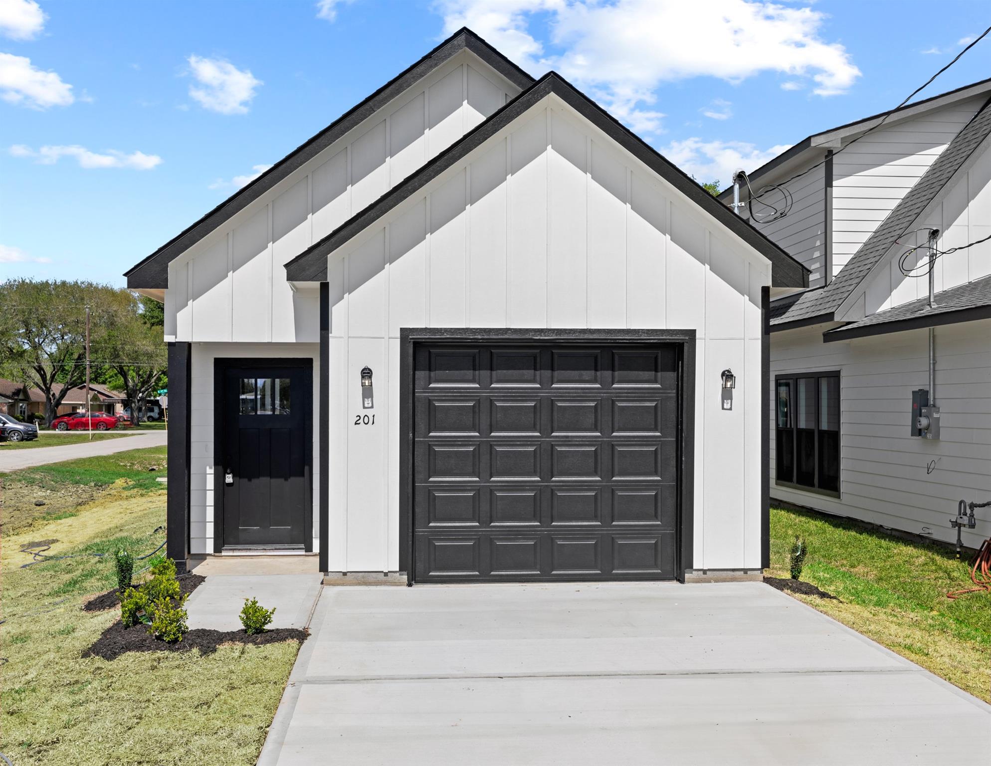 201 S 2nd Street
