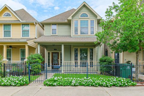 231 W 26th Street Houston TX 77008