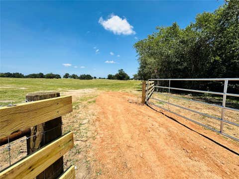 Photo of 9821 W Us Hwy 90, Flatonia, TX 78941 (MLS # 81532416)